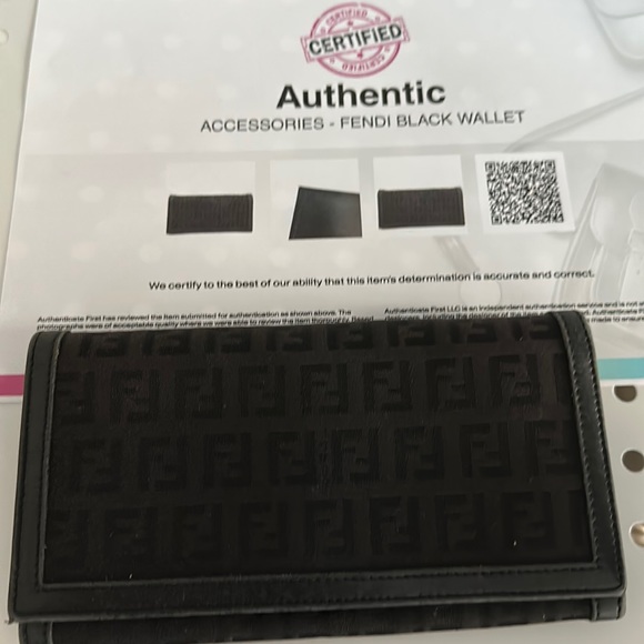 COPY - Black Fendi Wallet in Great used Condition - Picture 1 of 16
